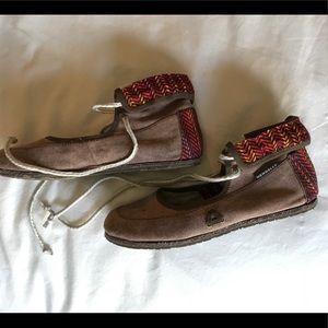 Merrel Women’s Flats Lace-Up size 7